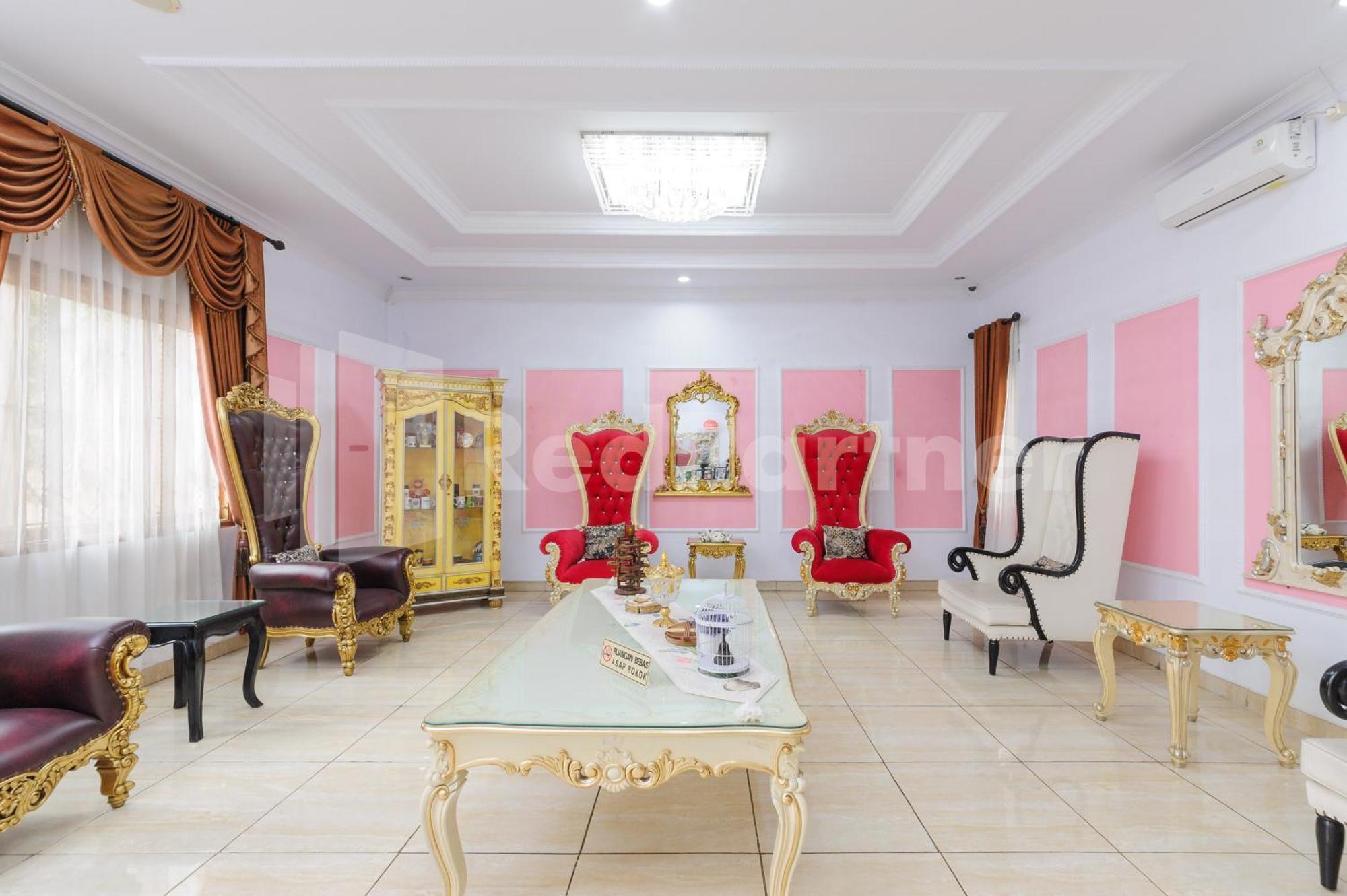 Pondok Cimanggu Syariah Mitra Reddoorz ボゴール エクステリア 写真