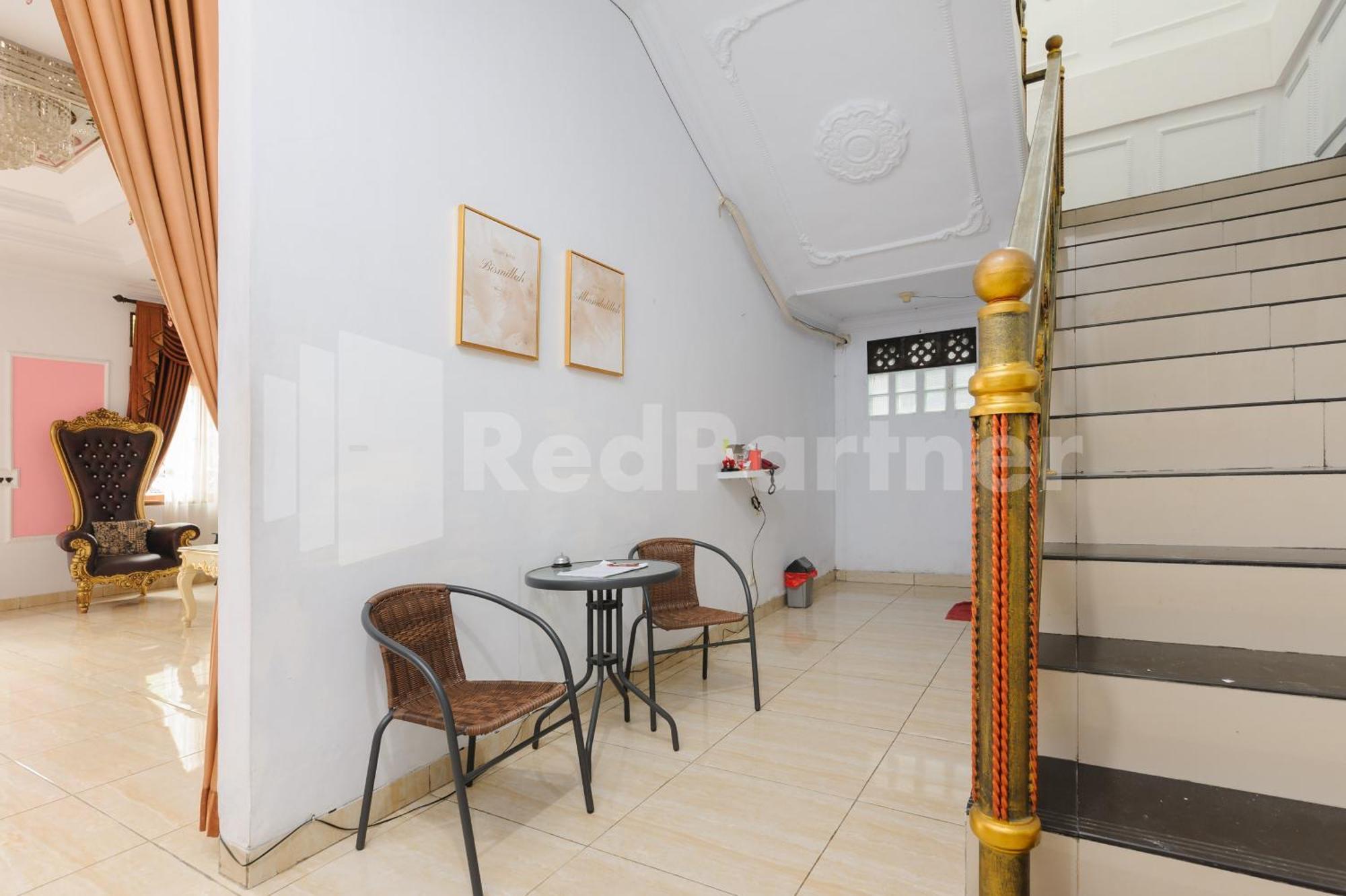 Pondok Cimanggu Syariah Mitra Reddoorz ボゴール エクステリア 写真